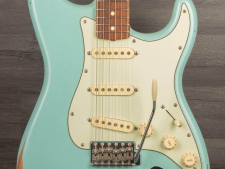 USED - Fender Limited edition Road Worn  60s Stratocaster Daphne Blue Online Sale